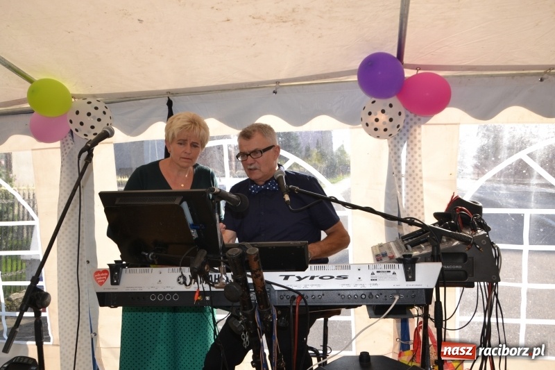 Zdjęcie w galerii na portalu naszraciborz.pl: Rokendrolowy Kartoffelfest w Bolesławiu  wiadomości z regionu