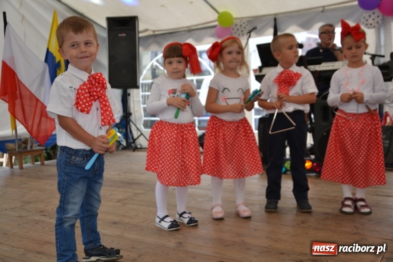 Zdjęcie w galerii na portalu naszraciborz.pl: Rokendrolowy Kartoffelfest w Bolesławiu  wiadomości z regionu