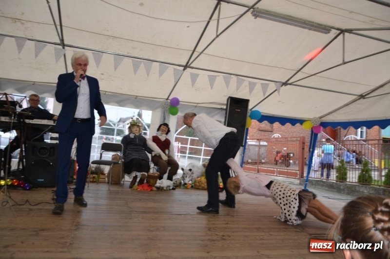 Zdjęcie w galerii na portalu naszraciborz.pl: Rokendrolowy Kartoffelfest w Bolesławiu  wiadomości z regionu