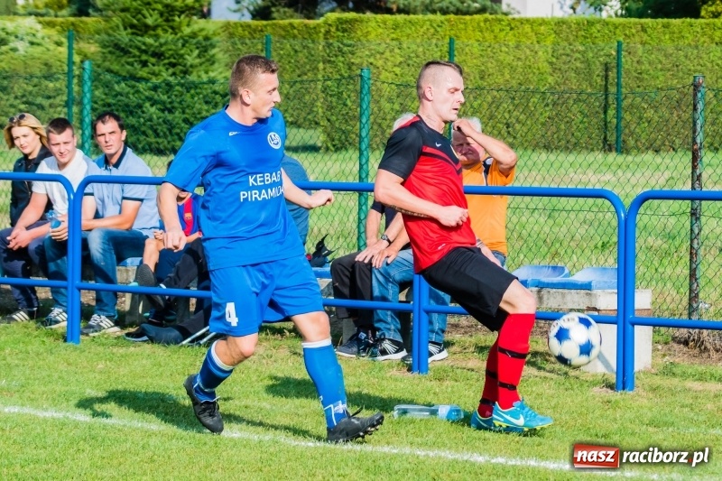 Zdjęcie w galerii na portalu naszraciborz.pl: Najlepsza defensywa nie dała rady. Odra Nieboczowy z kompletem punktów w Markowicach wiadomości z regionu