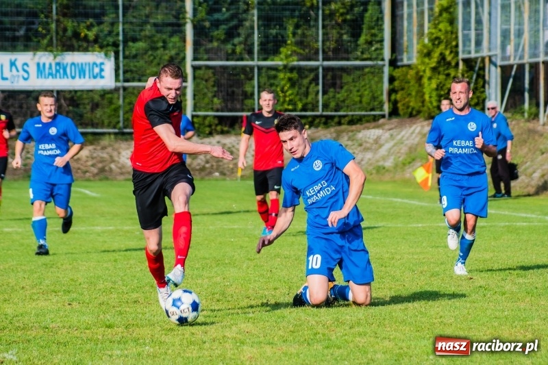Zdjęcie w galerii na portalu naszraciborz.pl: Najlepsza defensywa nie dała rady. Odra Nieboczowy z kompletem punktów w Markowicach wiadomości z regionu