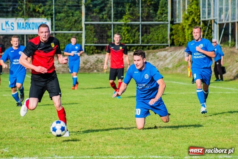 Zdjęcie w galerii na portalu naszraciborz.pl: Najlepsza defensywa nie dała rady. Odra Nieboczowy z kompletem punktów w Markowicach wiadomości z regionu