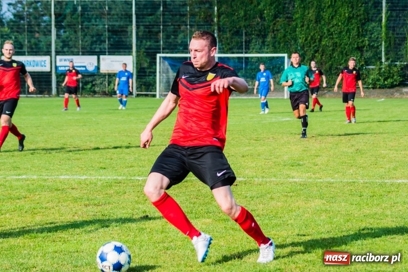 Zdjęcie w galerii na portalu naszraciborz.pl: Najlepsza defensywa nie dała rady. Odra Nieboczowy z kompletem punktów w Markowicach wiadomości z regionu