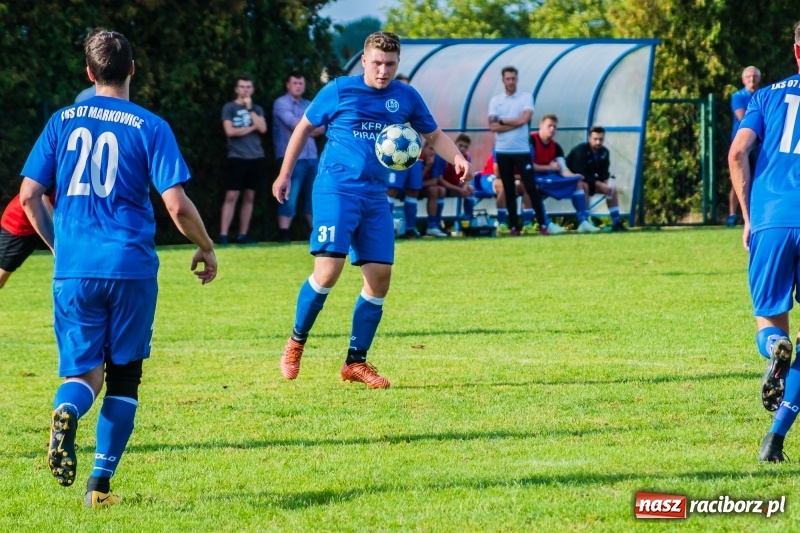 Zdjęcie w galerii na portalu naszraciborz.pl: Najlepsza defensywa nie dała rady. Odra Nieboczowy z kompletem punktów w Markowicach wiadomości z regionu
