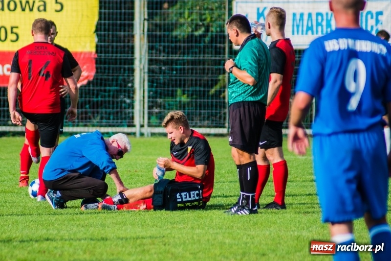 Zdjęcie w galerii na portalu naszraciborz.pl: Najlepsza defensywa nie dała rady. Odra Nieboczowy z kompletem punktów w Markowicach wiadomości z regionu