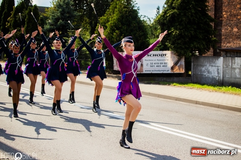 Zdjęcie w galerii na portalu naszraciborz.pl: Dożynki 2018. Dziś świętuje Racibórz. Barwny korowód od Sudoła do Studziennej WIDEO wiadomości z regionu