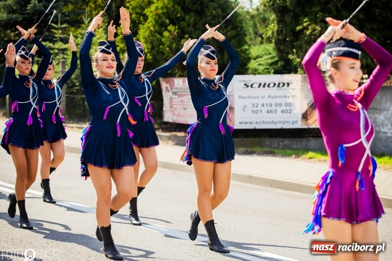 Zdjęcie w galerii na portalu naszraciborz.pl: Dożynki 2018. Dziś świętuje Racibórz. Barwny korowód od Sudoła do Studziennej WIDEO wiadomości z regionu