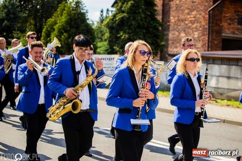 Zdjęcie w galerii na portalu naszraciborz.pl: Dożynki 2018. Dziś świętuje Racibórz. Barwny korowód od Sudoła do Studziennej WIDEO wiadomości z regionu
