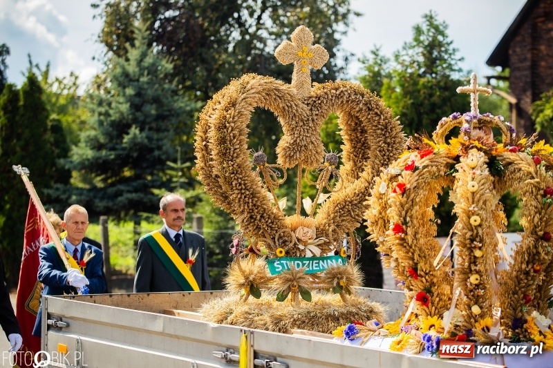 Zdjęcie w galerii na portalu naszraciborz.pl: Dożynki 2018. Dziś świętuje Racibórz. Barwny korowód od Sudoła do Studziennej WIDEO wiadomości z regionu