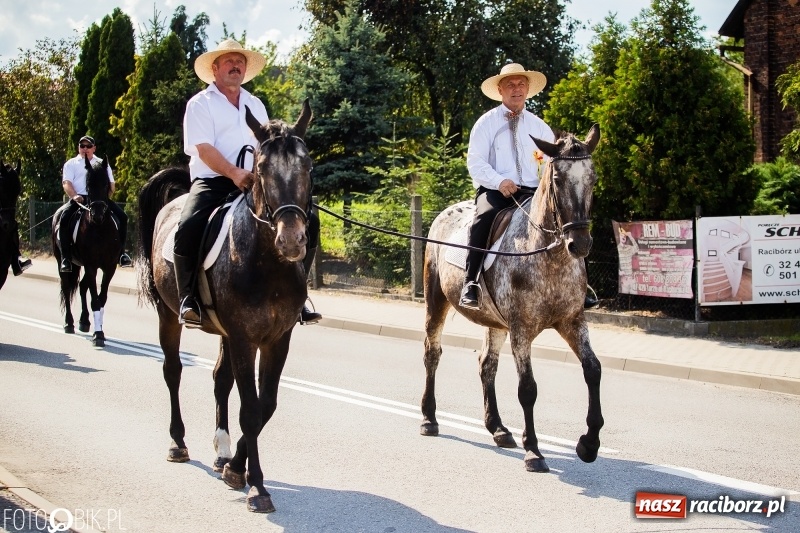 Zdjęcie w galerii na portalu naszraciborz.pl: Dożynki 2018. Dziś świętuje Racibórz. Barwny korowód od Sudoła do Studziennej WIDEO wiadomości z regionu