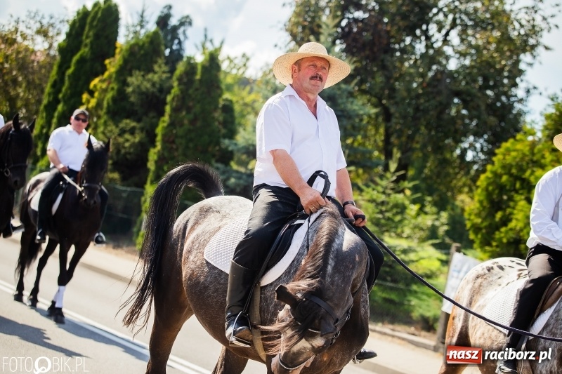 Zdjęcie w galerii na portalu naszraciborz.pl: Dożynki 2018. Dziś świętuje Racibórz. Barwny korowód od Sudoła do Studziennej WIDEO wiadomości z regionu