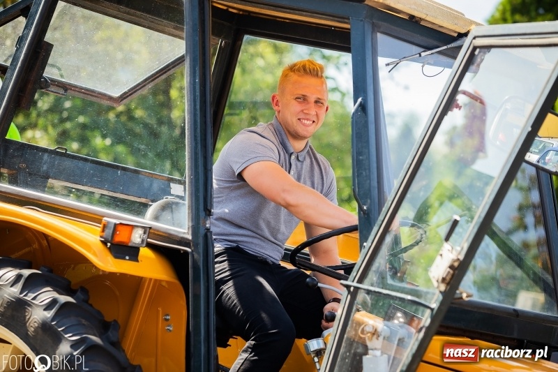 Zdjęcie w galerii na portalu naszraciborz.pl: Dożynki 2018. Dziś świętuje Racibórz. Barwny korowód od Sudoła do Studziennej WIDEO wiadomości z regionu