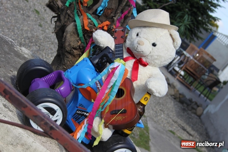 Zdjęcie w galerii na portalu naszraciborz.pl: Wieś ustrojona, do drogi gotowi. Jubileuszowe dożynki w Pawłowie  wiadomości z regionu