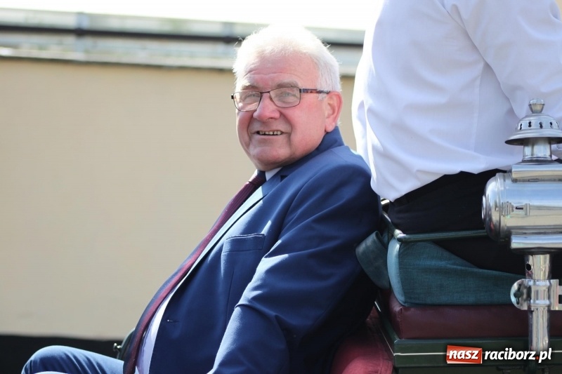 Zdjęcie w galerii na portalu naszraciborz.pl: Wieś ustrojona, do drogi gotowi. Jubileuszowe dożynki w Pawłowie  wiadomości z regionu