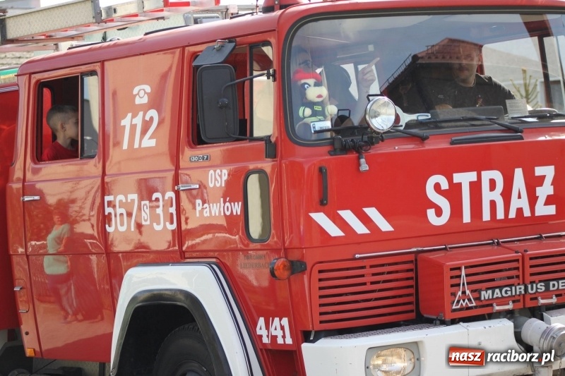 Zdjęcie w galerii na portalu naszraciborz.pl: Wieś ustrojona, do drogi gotowi. Jubileuszowe dożynki w Pawłowie  wiadomości z regionu