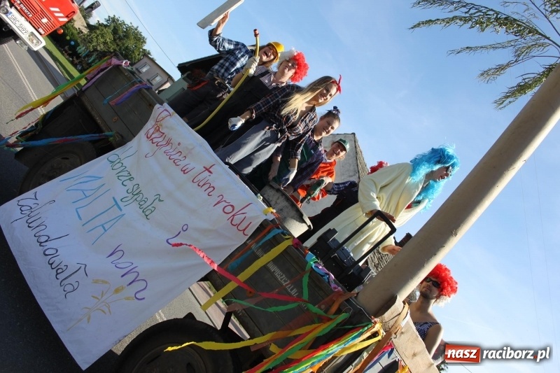 Zdjęcie w galerii na portalu naszraciborz.pl: Wieś ustrojona, do drogi gotowi. Jubileuszowe dożynki w Pawłowie  wiadomości z regionu