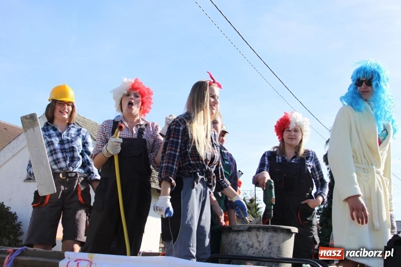 Zdjęcie w galerii na portalu naszraciborz.pl: Wieś ustrojona, do drogi gotowi. Jubileuszowe dożynki w Pawłowie  wiadomości z regionu