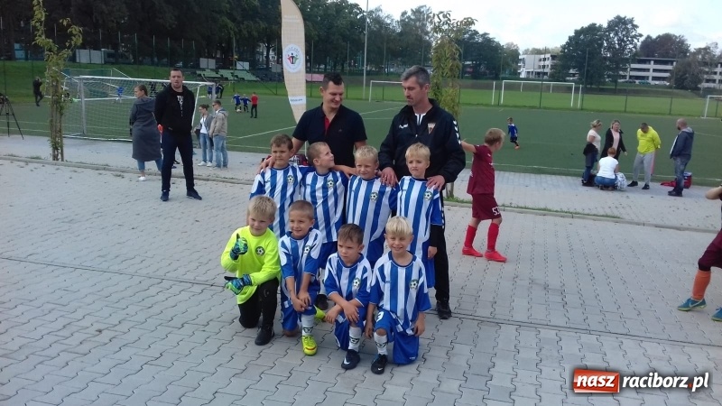 Zdjęcie w galerii na portalu naszraciborz.pl: LKS Tworków na międzynarodowym turnieju Akademia Cup w Tychach wiadomości z regionu