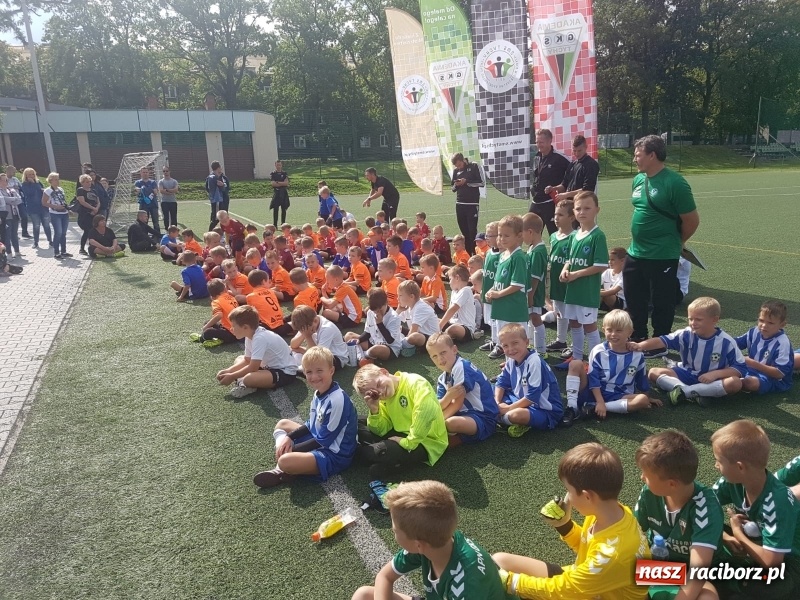 Zdjęcie w galerii na portalu naszraciborz.pl: LKS Tworków na międzynarodowym turnieju Akademia Cup w Tychach wiadomości z regionu