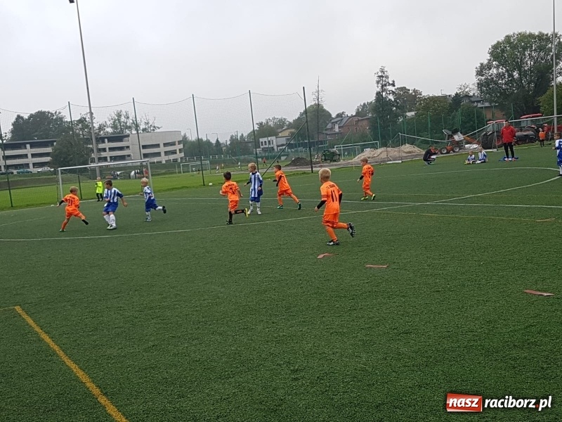 Zdjęcie w galerii na portalu naszraciborz.pl: LKS Tworków na międzynarodowym turnieju Akademia Cup w Tychach wiadomości z regionu