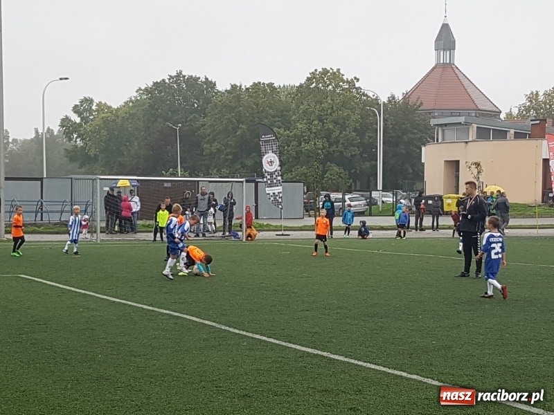 Zdjęcie w galerii na portalu naszraciborz.pl: LKS Tworków na międzynarodowym turnieju Akademia Cup w Tychach wiadomości z regionu