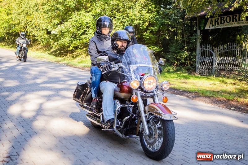 Zdjęcie w galerii na portalu naszraciborz.pl: Motocyklowe Nieszpory Dziękczynne w Pietrowicach Wielkich wiadomości z regionu