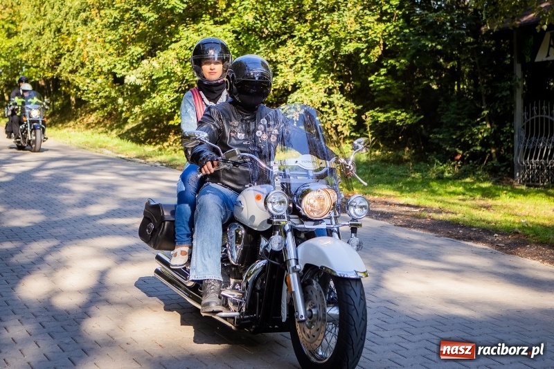 Zdjęcie w galerii na portalu naszraciborz.pl: Motocyklowe Nieszpory Dziękczynne w Pietrowicach Wielkich wiadomości z regionu