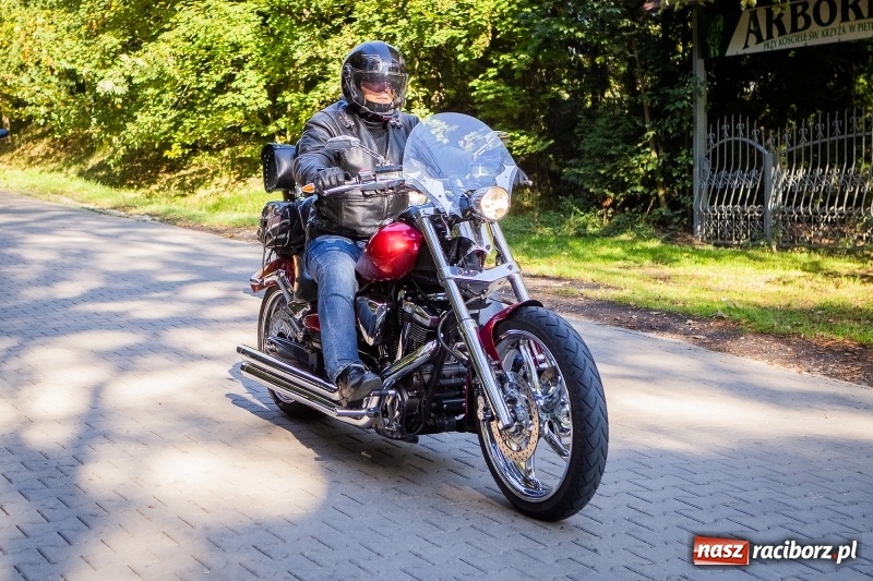 Zdjęcie w galerii na portalu naszraciborz.pl: Motocyklowe Nieszpory Dziękczynne w Pietrowicach Wielkich wiadomości z regionu