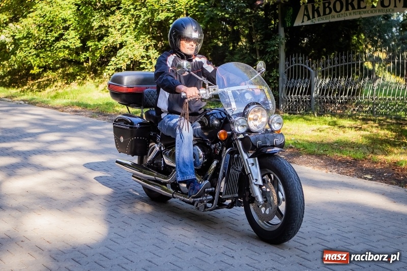 Zdjęcie w galerii na portalu naszraciborz.pl: Motocyklowe Nieszpory Dziękczynne w Pietrowicach Wielkich wiadomości z regionu