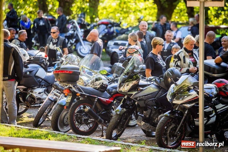 Zdjęcie w galerii na portalu naszraciborz.pl: Motocyklowe Nieszpory Dziękczynne w Pietrowicach Wielkich wiadomości z regionu