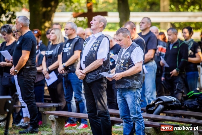 Zdjęcie w galerii na portalu naszraciborz.pl: Motocyklowe Nieszpory Dziękczynne w Pietrowicach Wielkich wiadomości z regionu