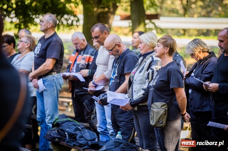 Zdjęcie w galerii na portalu naszraciborz.pl: Motocyklowe Nieszpory Dziękczynne w Pietrowicach Wielkich wiadomości z regionu