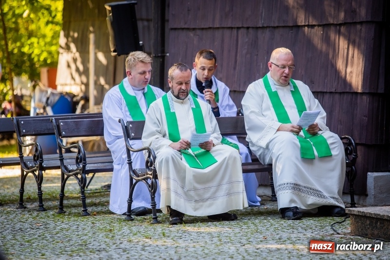 Zdjęcie w galerii na portalu naszraciborz.pl: Motocyklowe Nieszpory Dziękczynne w Pietrowicach Wielkich wiadomości z regionu