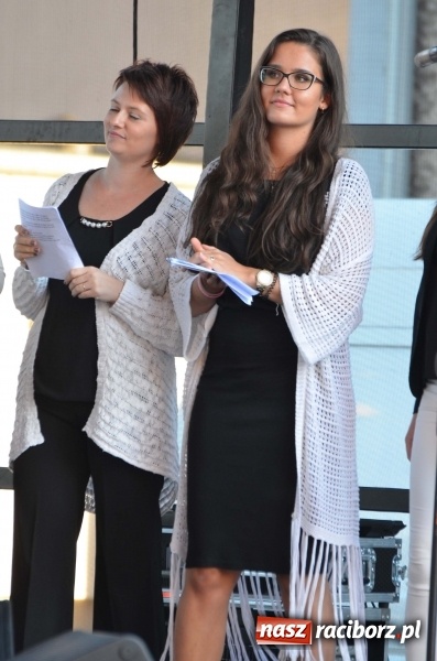 Zdjęcie w galerii na portalu naszraciborz.pl: Koncert Finałowy XXVII Festiwalu Spotkałem Pana na Placu Dominikańskim wiadomości z regionu