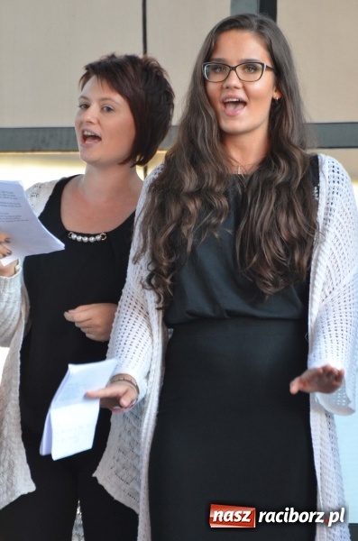 Zdjęcie w galerii na portalu naszraciborz.pl: Koncert Finałowy XXVII Festiwalu Spotkałem Pana na Placu Dominikańskim wiadomości z regionu