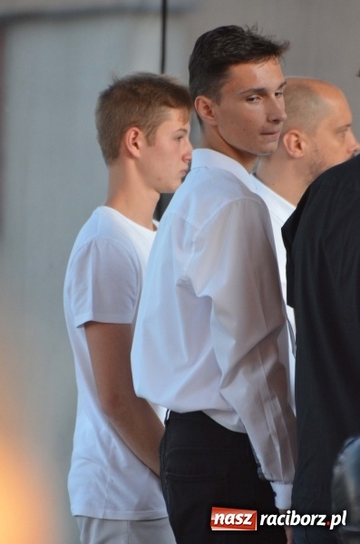 Zdjęcie w galerii na portalu naszraciborz.pl: Koncert Finałowy XXVII Festiwalu Spotkałem Pana na Placu Dominikańskim wiadomości z regionu