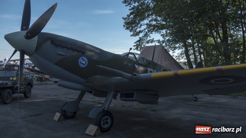 Zdjęcie w galerii na portalu naszraciborz.pl: Latająca Ostrawa! Zakończenie Dni NATO & Dni Sił Powietrznych AczR wiadomości z regionu