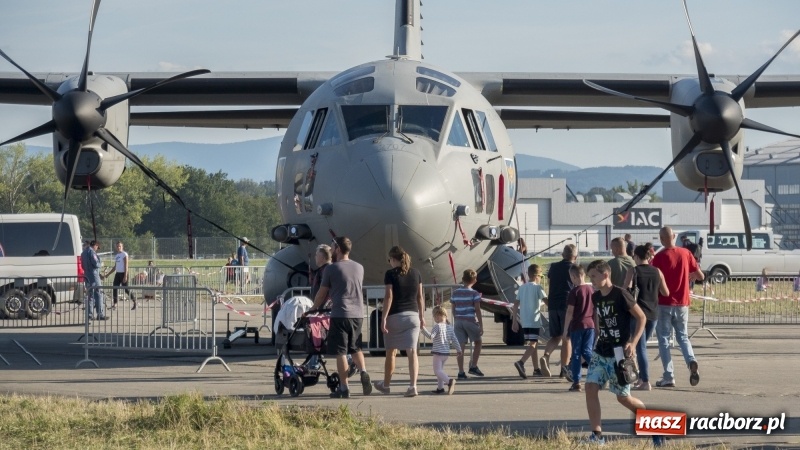 Zdjęcie w galerii na portalu naszraciborz.pl: Latająca Ostrawa! Zakończenie Dni NATO & Dni Sił Powietrznych AczR wiadomości z regionu