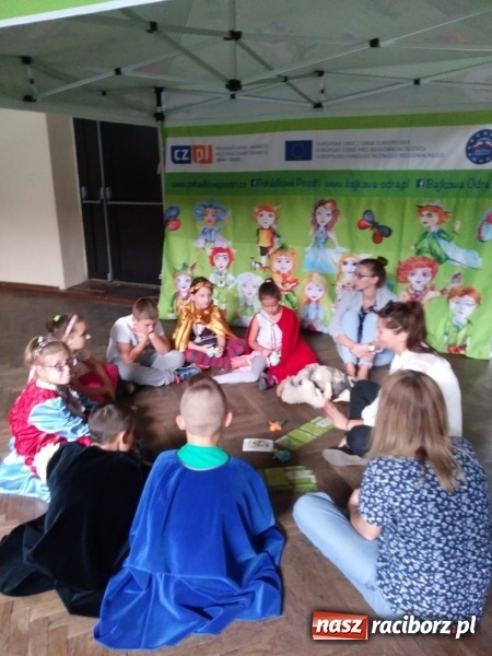 Zdjęcie w galerii na portalu naszraciborz.pl: Promocja Bajkowej Odry w Gminnym Centrum Kultury w Nędzy wiadomości z regionu