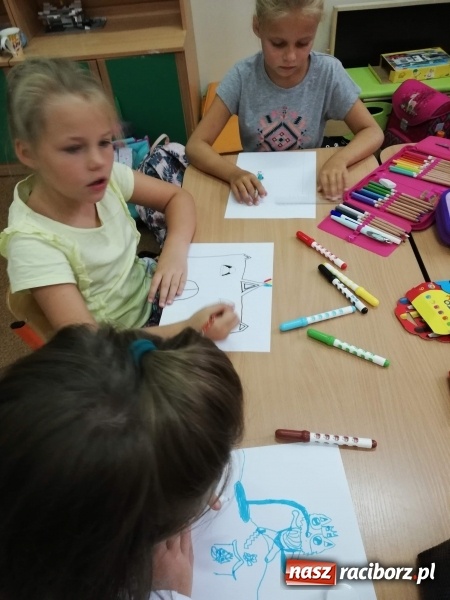 Zdjęcie w galerii na portalu naszraciborz.pl: Archi-Przygody, czyli zajęcia z architektury w SP 4 wiadomości z regionu