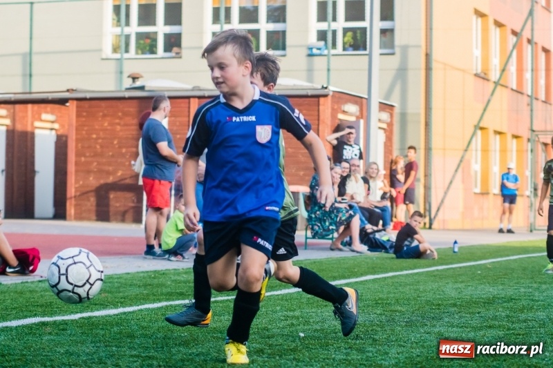 Zdjęcie w galerii na portalu naszraciborz.pl: Orliki: Rudzki Buk bezlitosny dla Studziennej wiadomości z regionu
