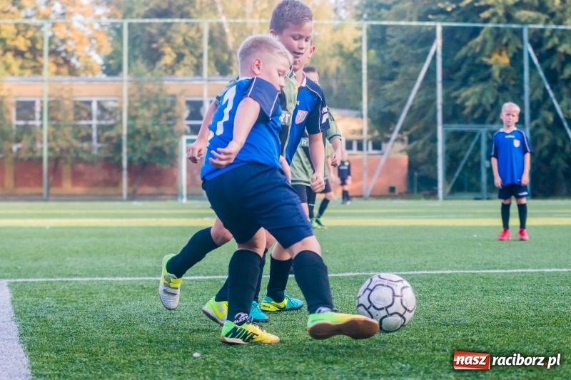 Zdjęcie w galerii na portalu naszraciborz.pl: Orliki: Rudzki Buk bezlitosny dla Studziennej wiadomości z regionu