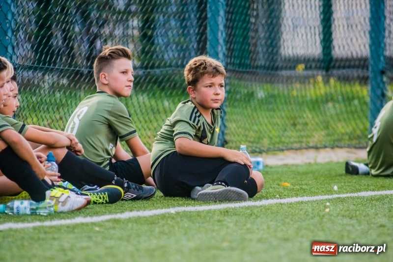 Zdjęcie w galerii na portalu naszraciborz.pl: Orliki: Rudzki Buk bezlitosny dla Studziennej wiadomości z regionu