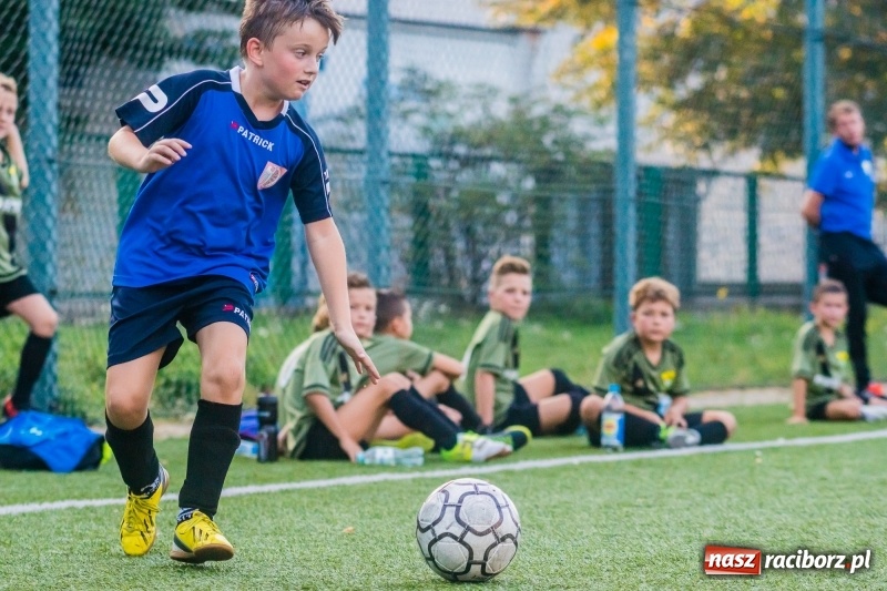 Zdjęcie w galerii na portalu naszraciborz.pl: Orliki: Rudzki Buk bezlitosny dla Studziennej wiadomości z regionu