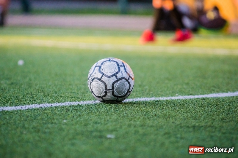 Zdjęcie w galerii na portalu naszraciborz.pl: Orliki: Rudzki Buk bezlitosny dla Studziennej wiadomości z regionu