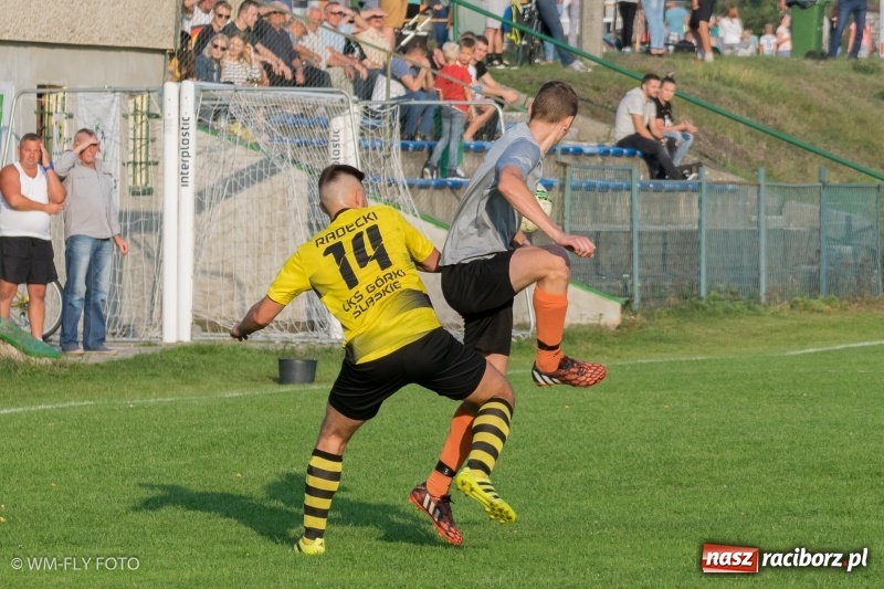 Zdjęcie w galerii na portalu naszraciborz.pl: Górki Śląskie wykorzystały potknięcie Markowic i wróciły na fotel lidera B klasy wiadomości z regionu