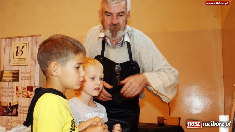 Zdjęcie w galerii na portalu naszraciborz.pl: Era Gutenberga, czyli warsztaty drukarskie w Markowicach wiadomości z regionu