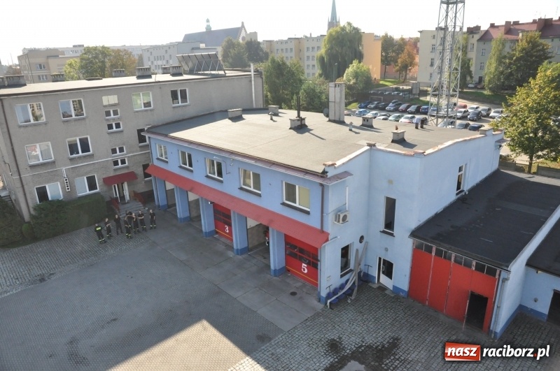 Zdjęcie w galerii na portalu naszraciborz.pl: Raciborscy strażacy mają nową autodrabinę. Zastosowano w niej najnowocześniejsze obecnie rozwiązania techniczne wiadomości z regionu