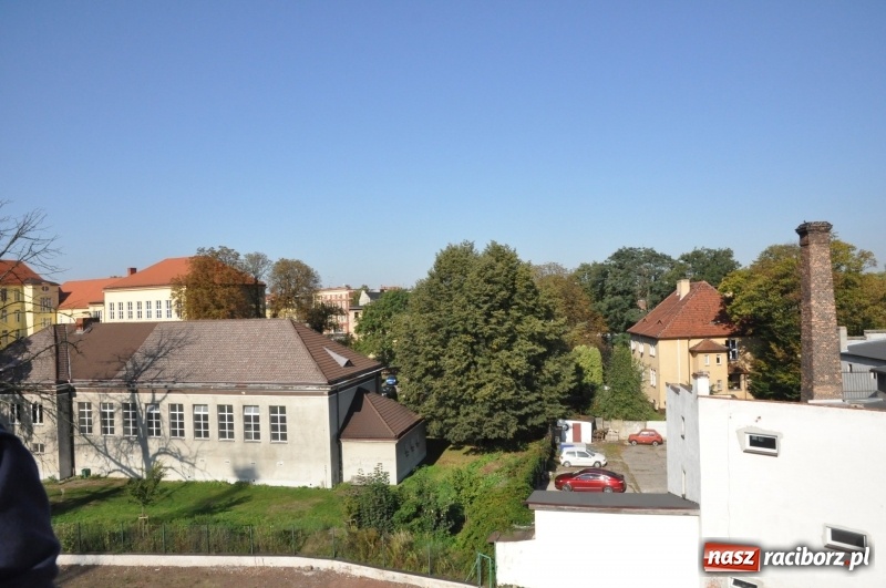 Zdjęcie w galerii na portalu naszraciborz.pl: Raciborscy strażacy mają nową autodrabinę. Zastosowano w niej najnowocześniejsze obecnie rozwiązania techniczne wiadomości z regionu