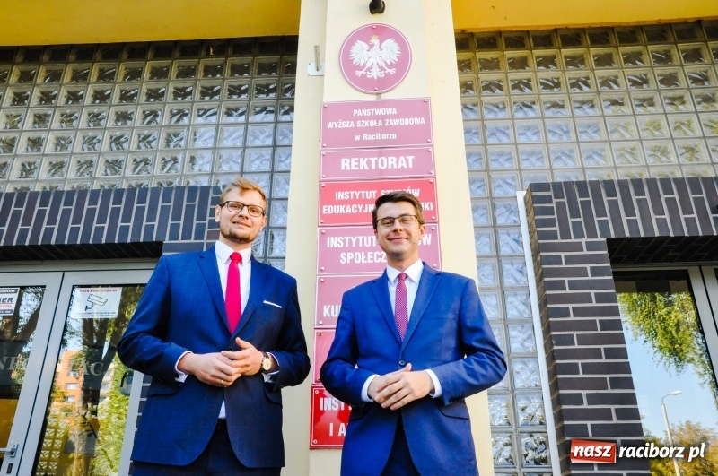 Zdjęcie w galerii na portalu naszraciborz.pl: Wiceminister przywiózł do Raciborza ponad 6 mln zł na rozwój PWSZ wiadomości z regionu